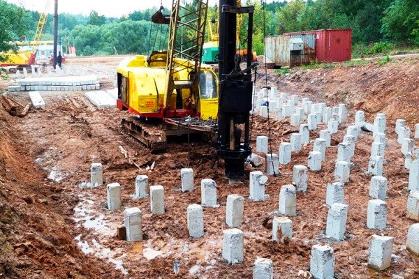 Забивные сваи под фундамент